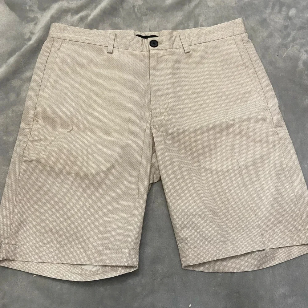 New! Theory Zaine Slim Sillar Print Shorts moon white 28877